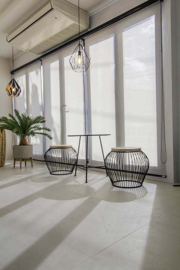 Triple Z Hotel HHQ Zewnętrze zdjęcie