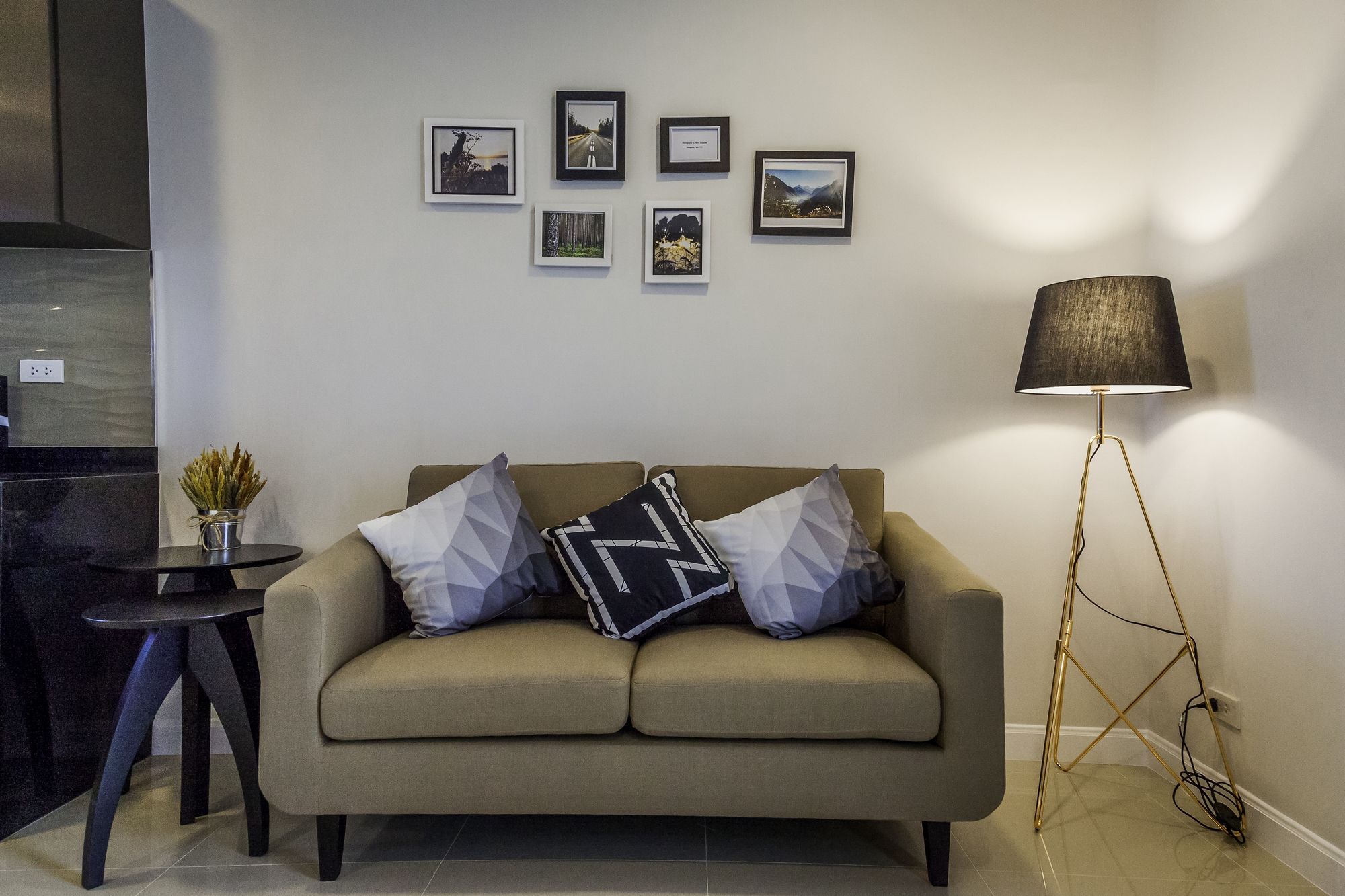 Triple Z Hotel HHQ Zewnętrze zdjęcie